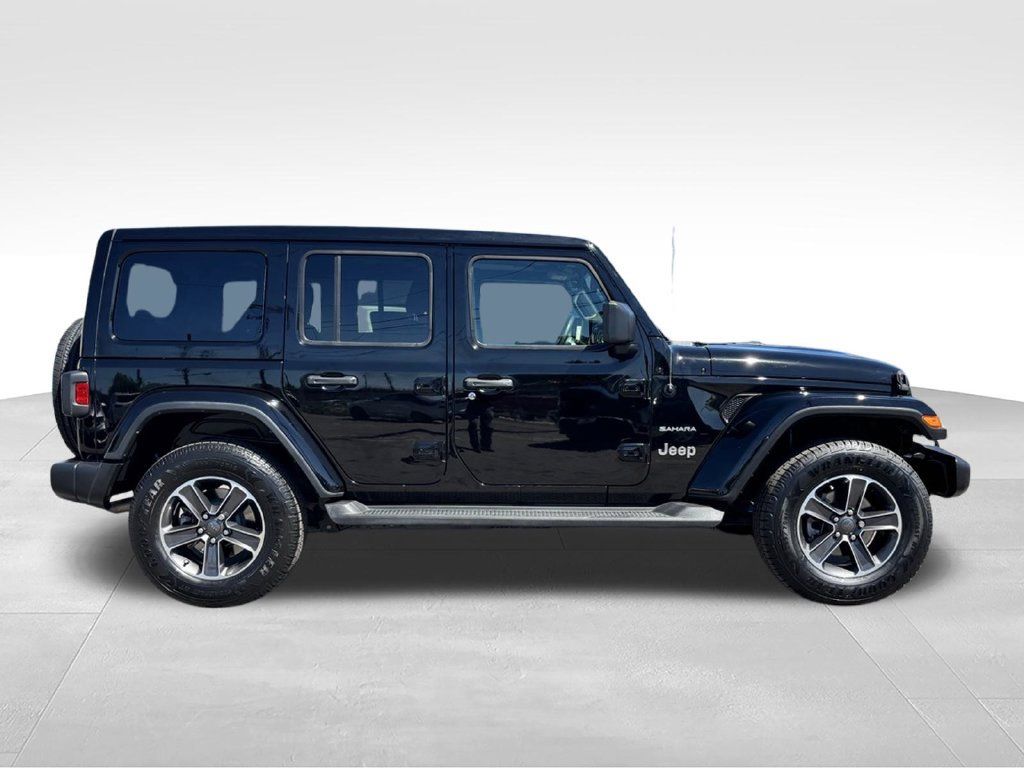 Certified 2023 Jeep Wrangler Unlimited Sahara w/ Cold Weather Group AWD/4WD image 2