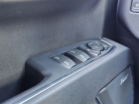 Used 2025 Chevrolet Silverado 1500 LT Trail Boss w/ Convenience Package II image 16