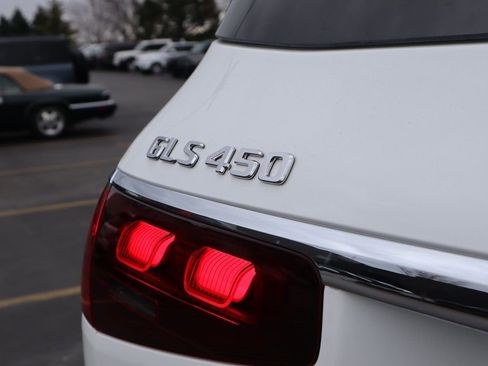 New 2026 Mercedes-Benz GLS 450 4MATIC image 9
