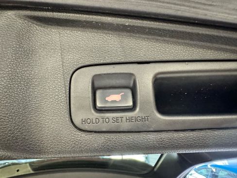Used 2018 Honda CR-V EX-L image 25