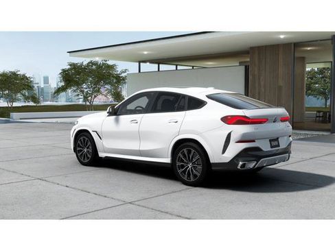 New 2026 BMW X6 xDrive40i w/ Climate Comfort Package image 2