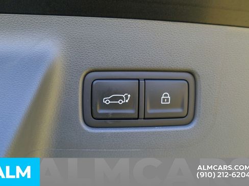 Used 2025 Hyundai Santa Fe Calligraphy image 10