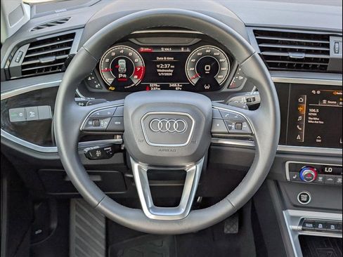 Certified 2025 Audi Q3 2.0T Premium Plus w/ Premium Plus Package image 12