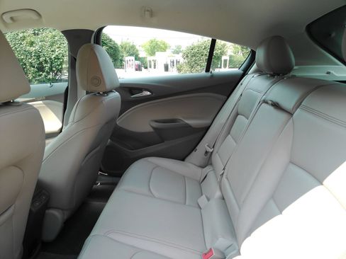 Certified 2017 Chevrolet Cruze Premier w/ Enhanced Convenience Package FWD image 13