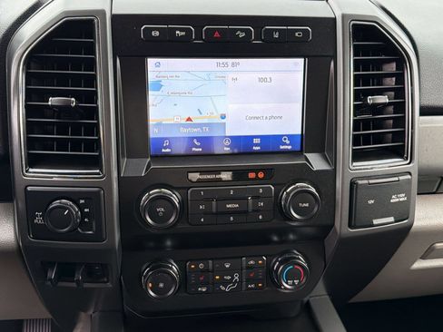 Used 2020 Ford F250 XLT w/ XLT Premium Package AWD/4WD image 17