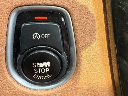 Used 2017 BMW 330i Gran Turismo xDrive image 18