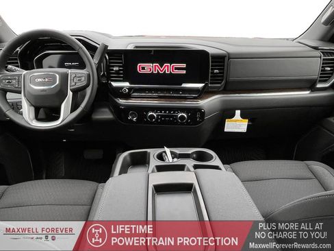 Used 2024 GMC Sierra 1500 SLE image 20