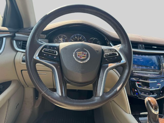 Used 2015 Cadillac XTS Premium w/ Driver Assist Package AWD/4WD image 19