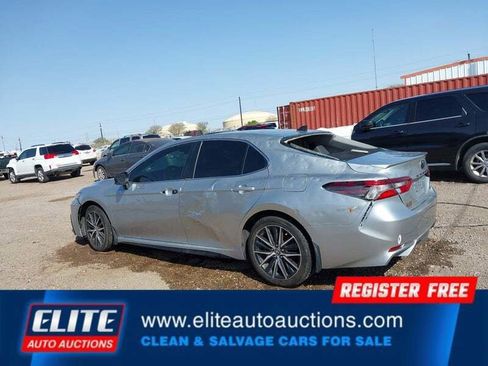 Used 2021 Toyota Camry SE image 27