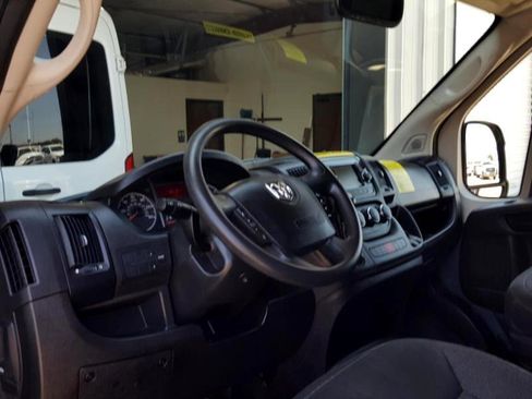 Used 2019 RAM ProMaster 2500 image 14