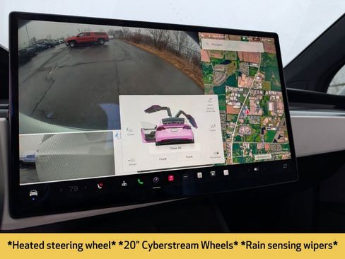 Used 2022 Tesla Model X Plaid image 5