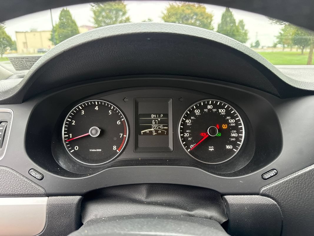 Used 2013 Volkswagen Jetta SE FWD image 20