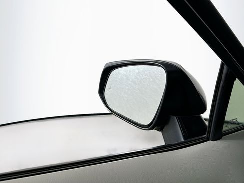 Used 2025 Toyota RAV4 XLE Premium image 16