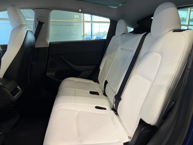 Used 2023 Tesla Model Y Long Range AWD/4WD image 21