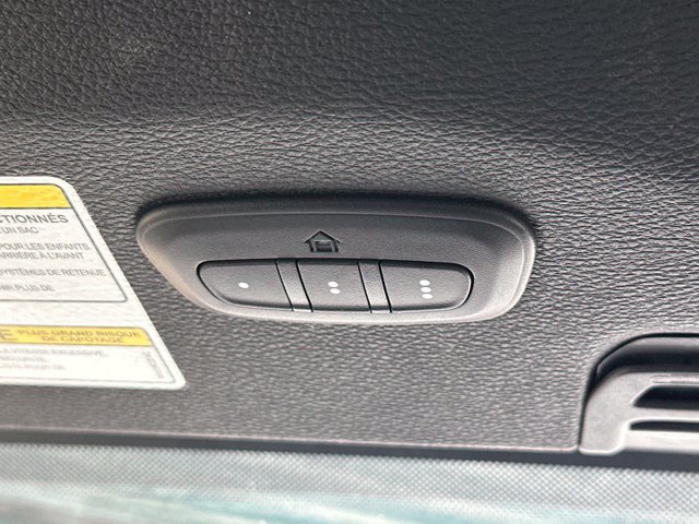 Used 2023 Jeep Wrangler Unlimited Sahara AWD/4WD image 18