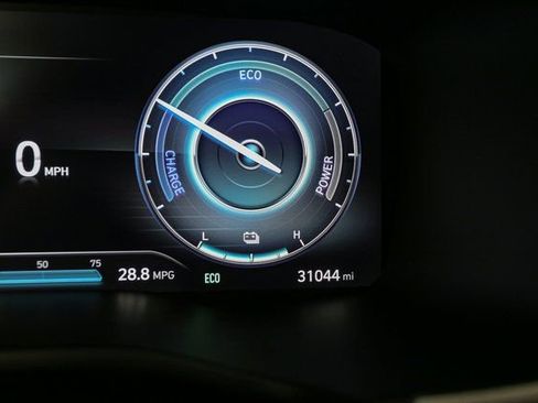 Used 2023 Hyundai Santa Fe Limited image 34