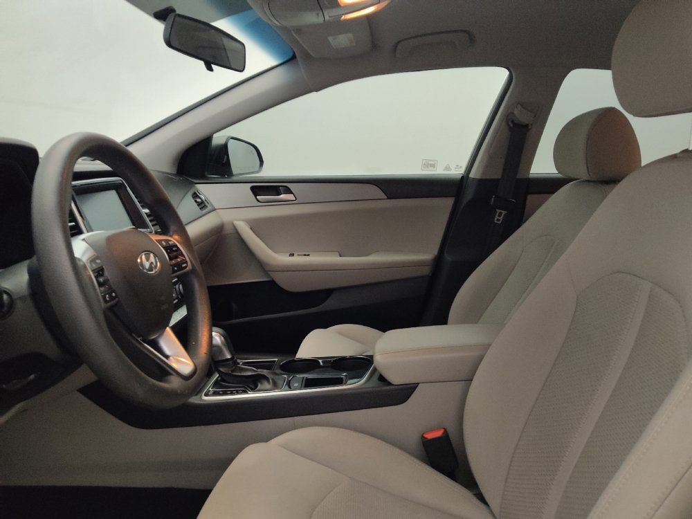 Used 2019 Hyundai Sonata SE FWD image 17