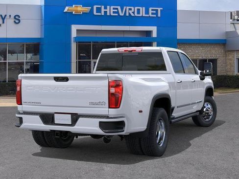 New 2026 Chevrolet Silverado 3500 High Country w/ Technology Package AWD/4WD image 4