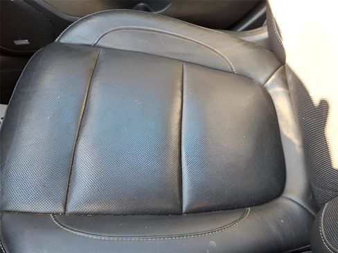 Used 2017 GMC Acadia SLT image 26