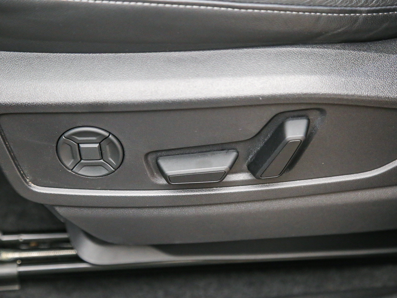 Certified 2025 Audi Q5 Premium AWD/4WD image 22