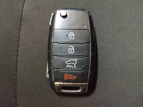 Used 2018 Kia Soul FWD image 32