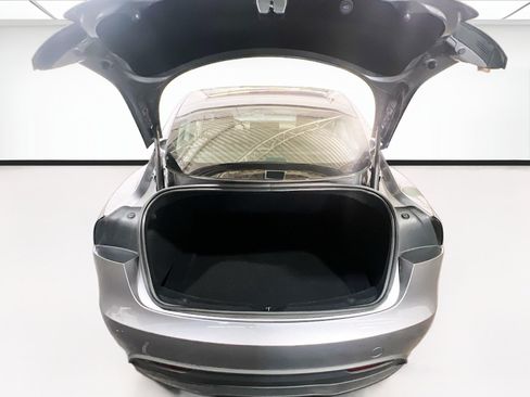 Used 2024 Tesla Model 3 Standard Range RWD image 20
