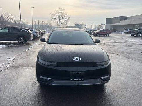 Used 2022 Hyundai Ioniq 5 SE image 2