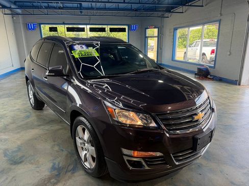 Used 2015 Chevrolet Traverse LTZ AWD/4WD image 5