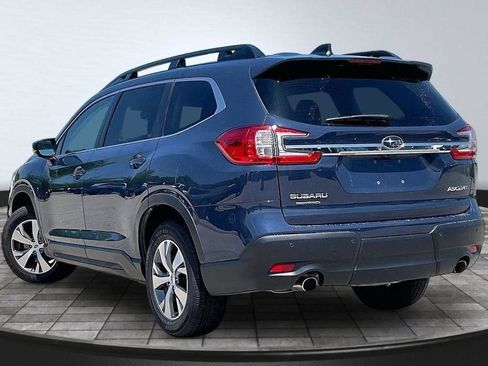 Used 2024 Subaru Ascent Premium w/ Convenience Package AWD/4WD image 11