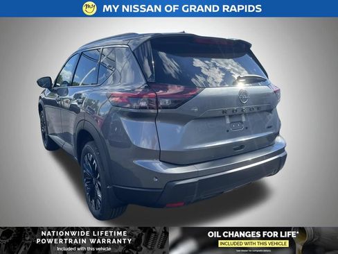 New 2026 Nissan Rogue Dark Armor AWD/4WD image 3