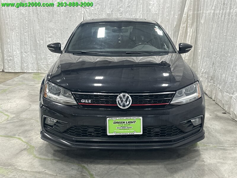 Used 2017 Volkswagen Jetta GLI FWD image 19