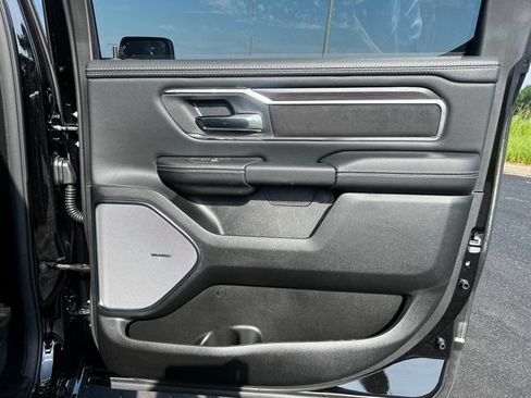 New 2025 RAM 1500 Laramie AWD/4WD image 14