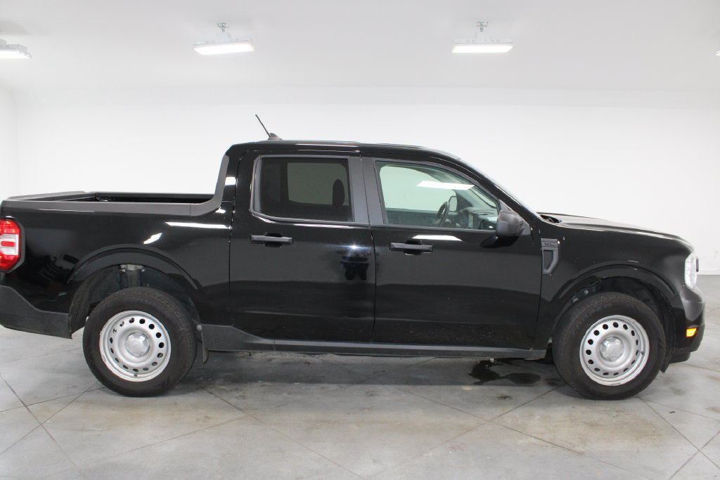 Used 2024 Ford Maverick XL FWD image 11