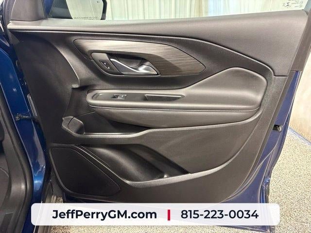 Used 2022 GMC Terrain SLE w/ Driver Convenience Package AWD/4WD image 23