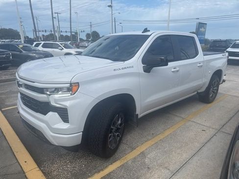 Used 2024 Chevrolet Silverado 1500 RST w/ Convenience Package II image 2