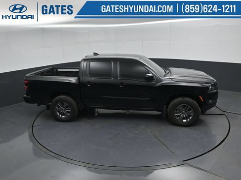 Used 2025 Nissan Frontier SV w/ SV Convenience Package AWD/4WD image 43