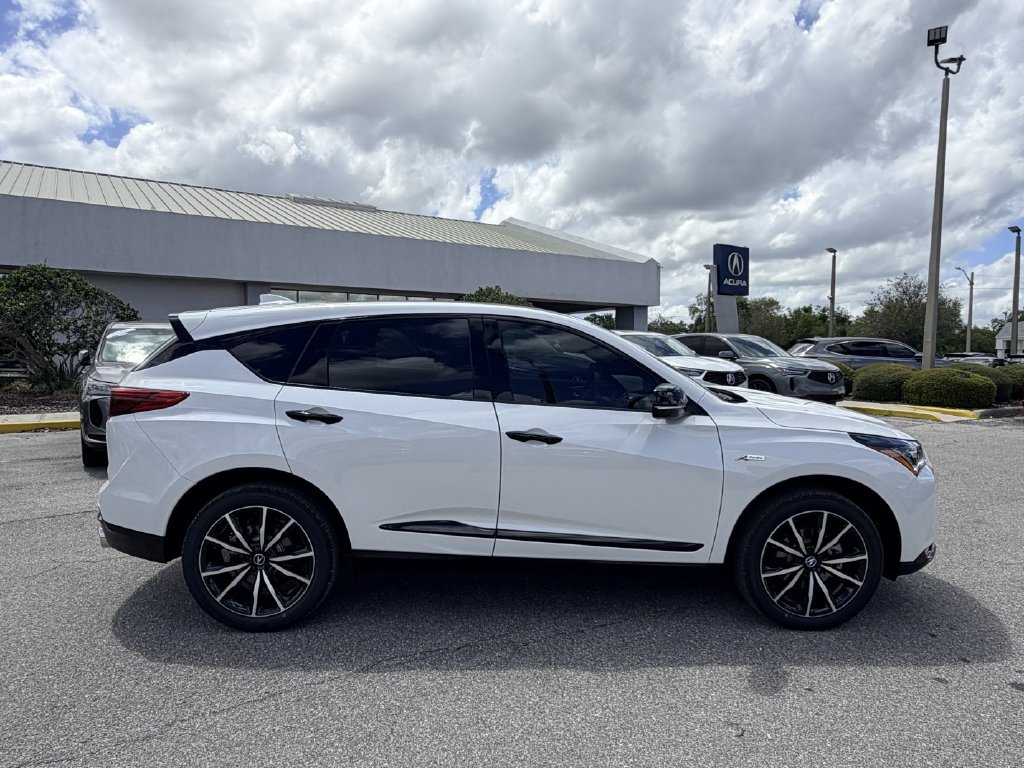 New 2026 Acura RDX w/ Advance Package AWD/4WD image 4