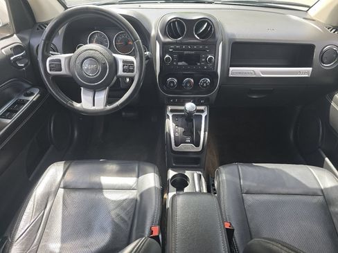 Used 2015 Jeep Compass High Altitude AWD/4WD image 18