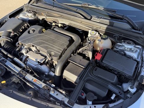 Used 2024 Chevrolet Malibu LT image 33