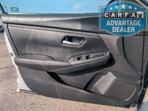 Used 2023 Nissan Sentra SV image 12