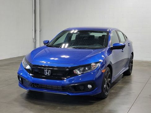 Used 2020 Honda Civic Sport image 2