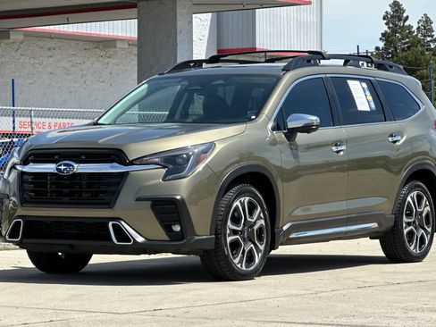 Used 2023 Subaru Ascent Touring w/ Popular Package #2A AWD/4WD image 7