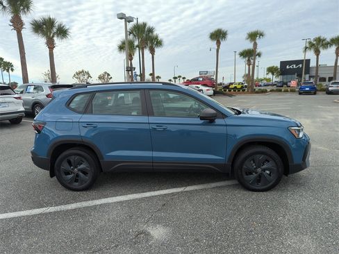 New 2026 Volkswagen Taos S image 3