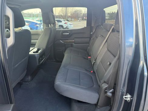 Used 2019 Chevrolet Silverado 1500 RST image 10