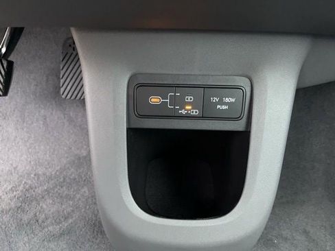 New 2026 Hyundai Ioniq 5 SEL image 25