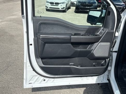 Used 2025 Ford F150 Lariat AWD/4WD image 14