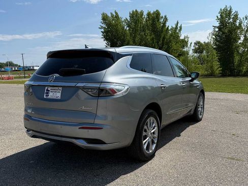 Used 2024 Buick Enclave Avenir AWD/4WD image 4
