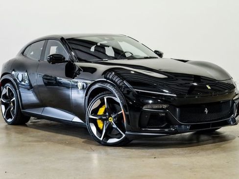 Used 2025 Ferrari Purosangue image 5