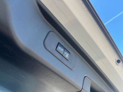 Used 2024 Toyota Grand Highlander AWD image 23