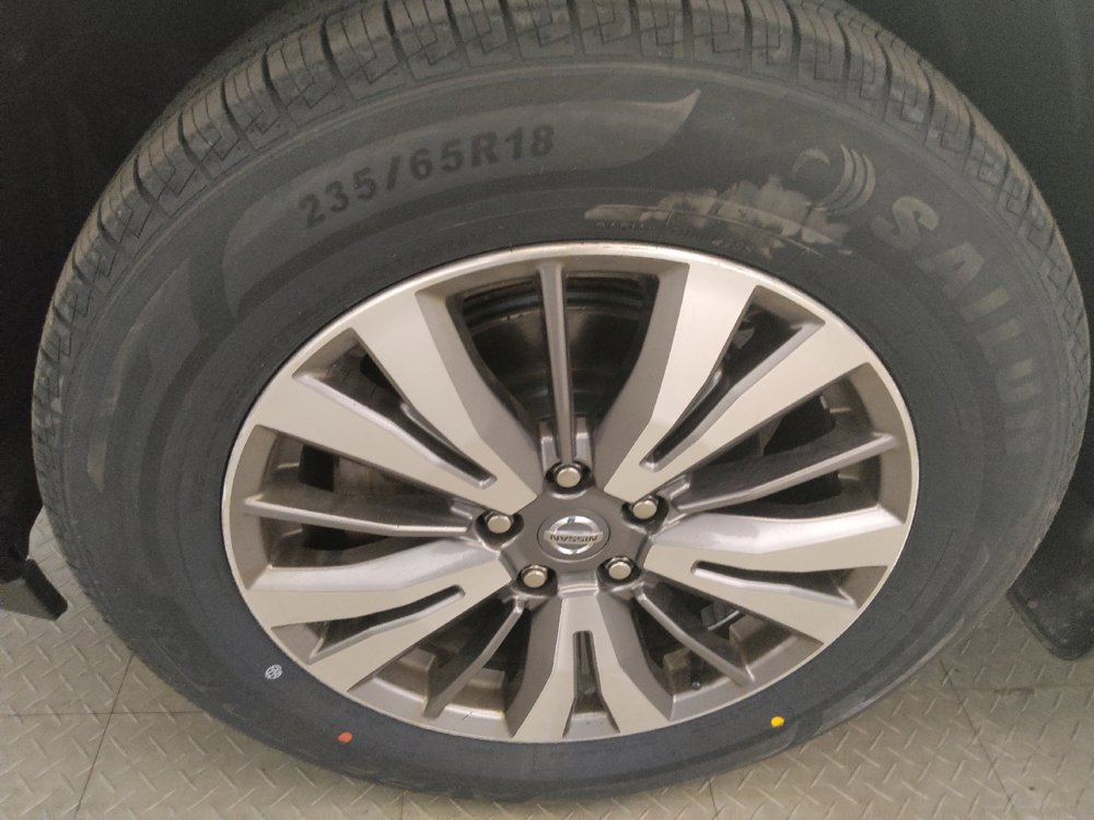 Used 2019 Nissan Pathfinder SL w/ Cargo Package AWD/4WD image 31